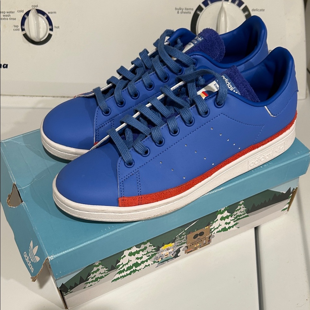 Adidas Stan Smith x "South Park" Collab Stan Marsh pair